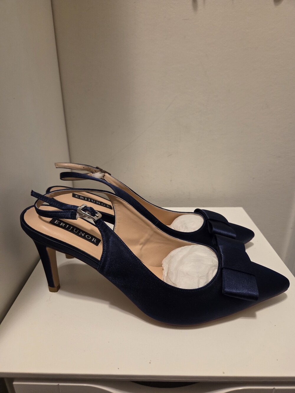 Navy Satin Pointed Slingback Pumps with Bow. Size 8M. - Picture 3 of 4